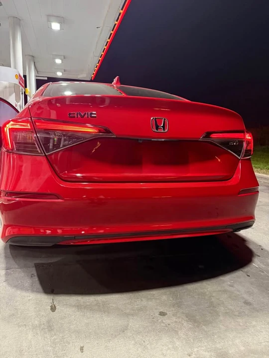 2022 Honda Civic 11th Gen - Image 2 of 16