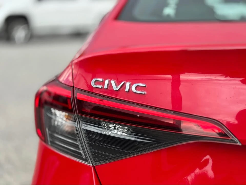 2022 Honda Civic 11th Gen - Image 6 of 12