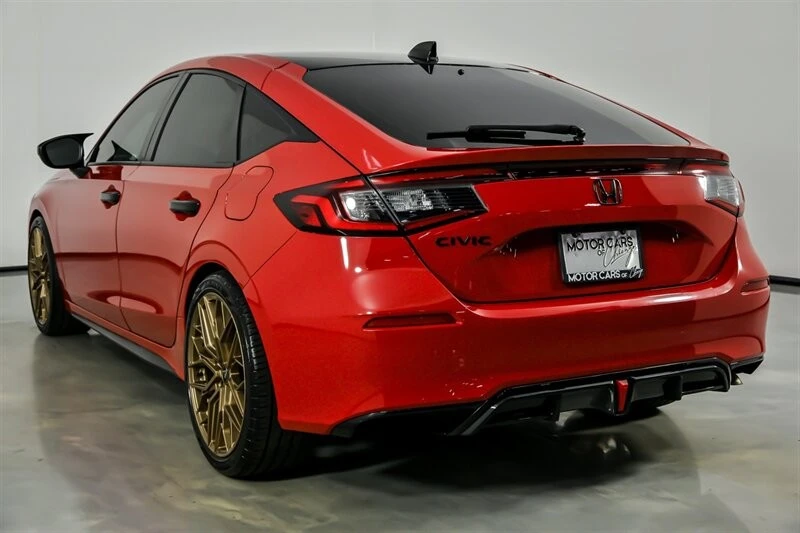 2022 Honda Civic 11th Gen - Image 10 of 12