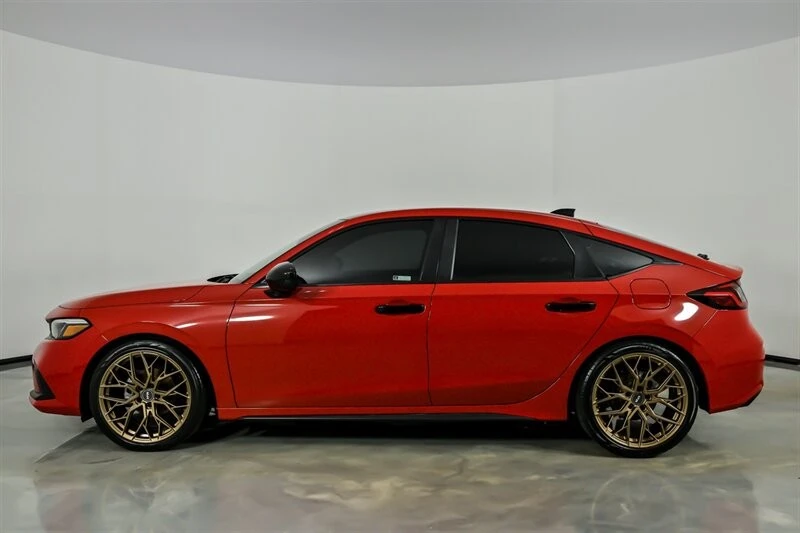 2022 Honda Civic 11th Gen - Image 8 of 12