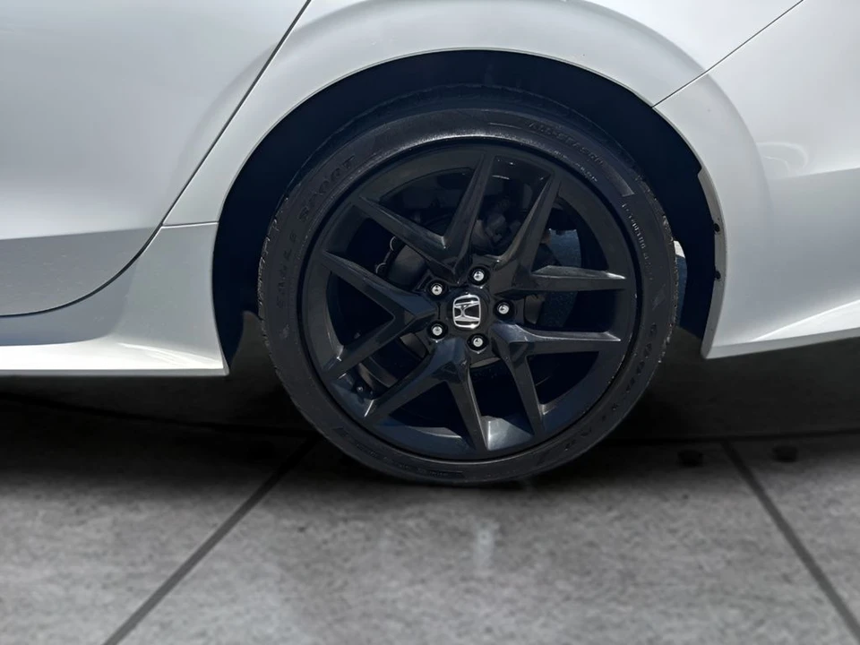 2022 Honda Civic 11th Gen - Image 28 of 31