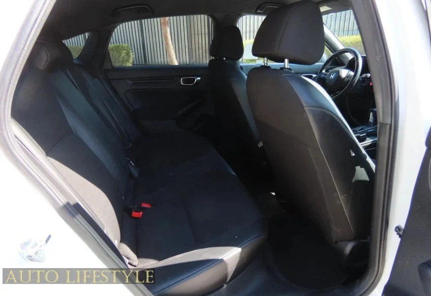 2022 Honda Civic 11th Gen - Image 27 of 31