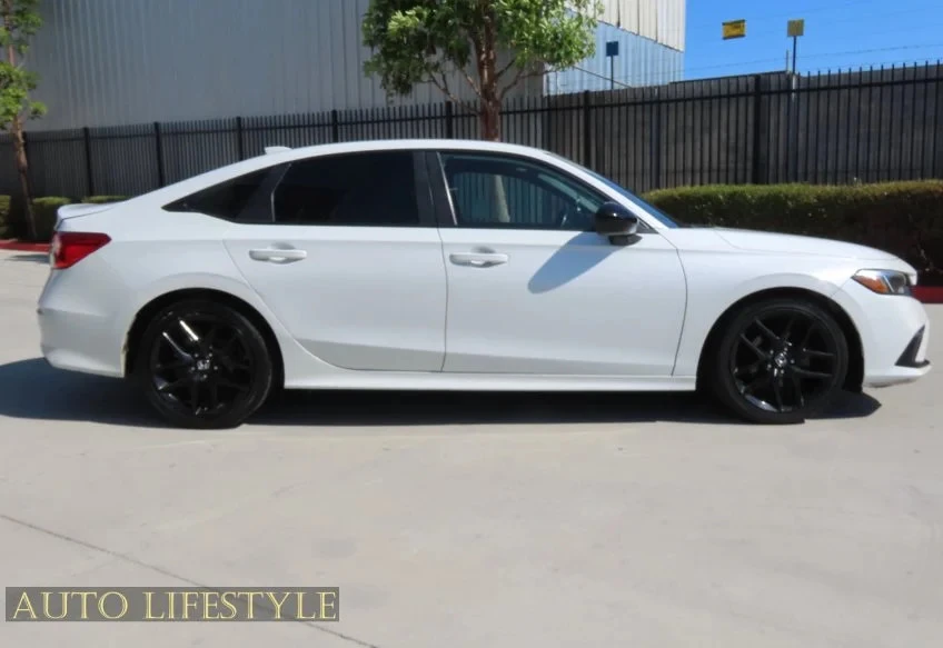 2022 Honda Civic 11th Gen - Image 6 of 31