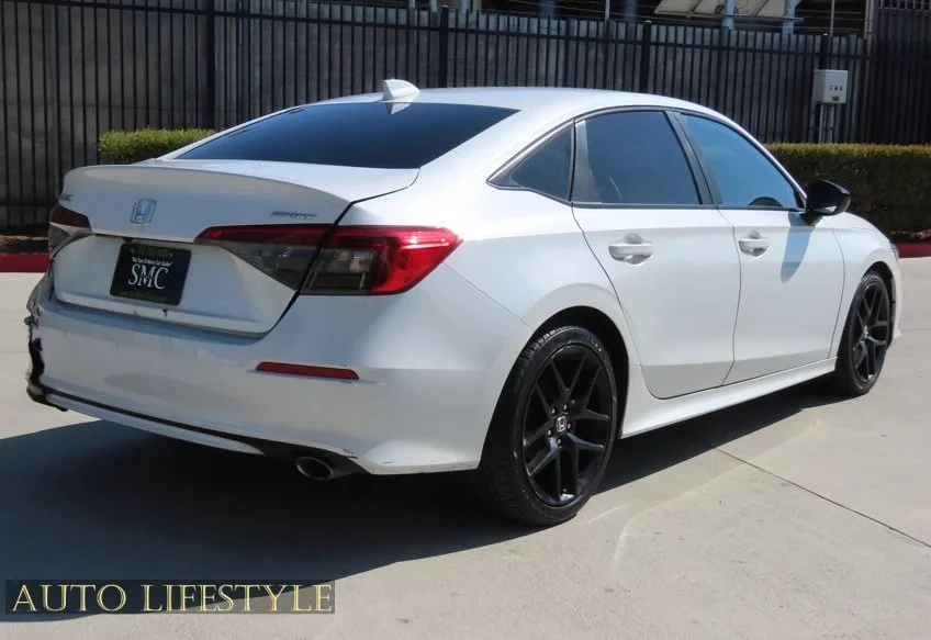 2022 Honda Civic 11th Gen - Image 7 of 31
