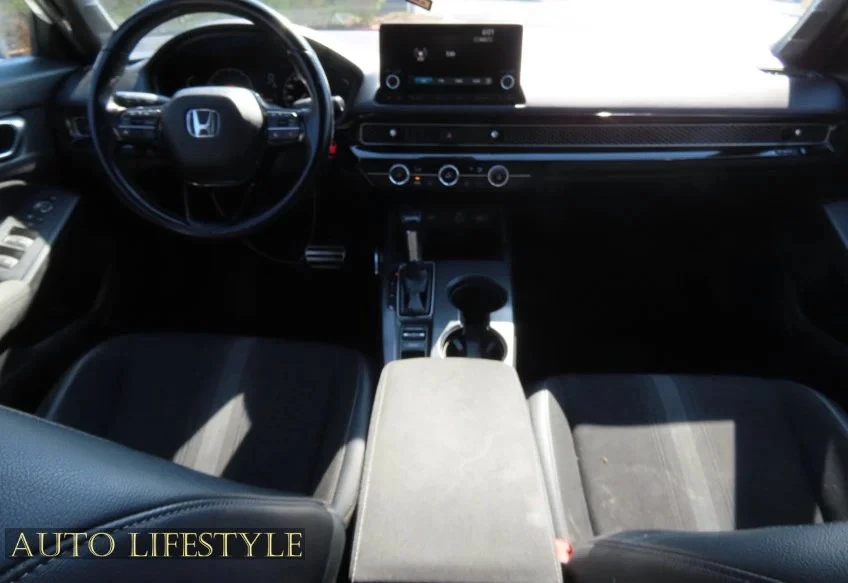 2022 Honda Civic 11th Gen - Image 28 of 31