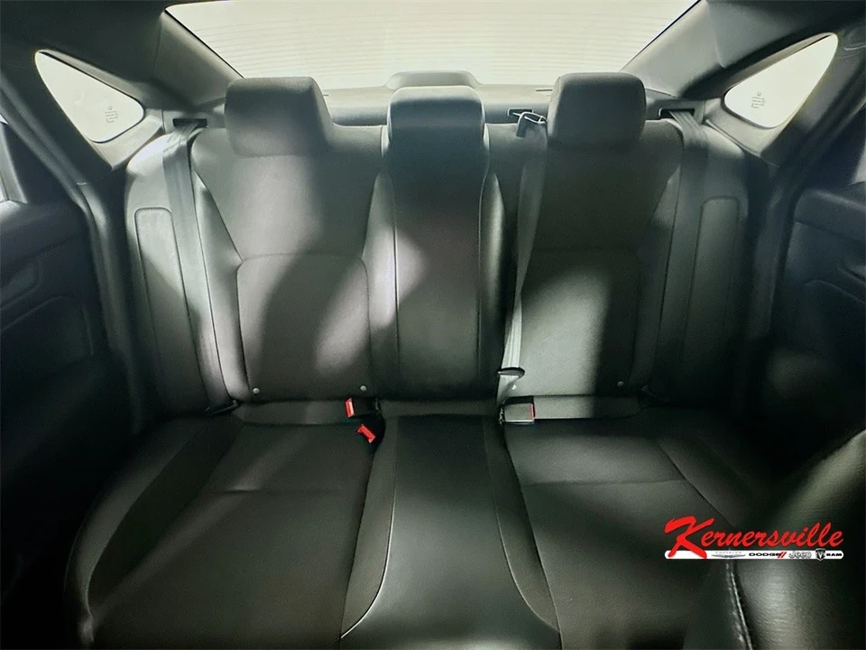 2022 Honda Civic 11th Gen - Image 13 of 21