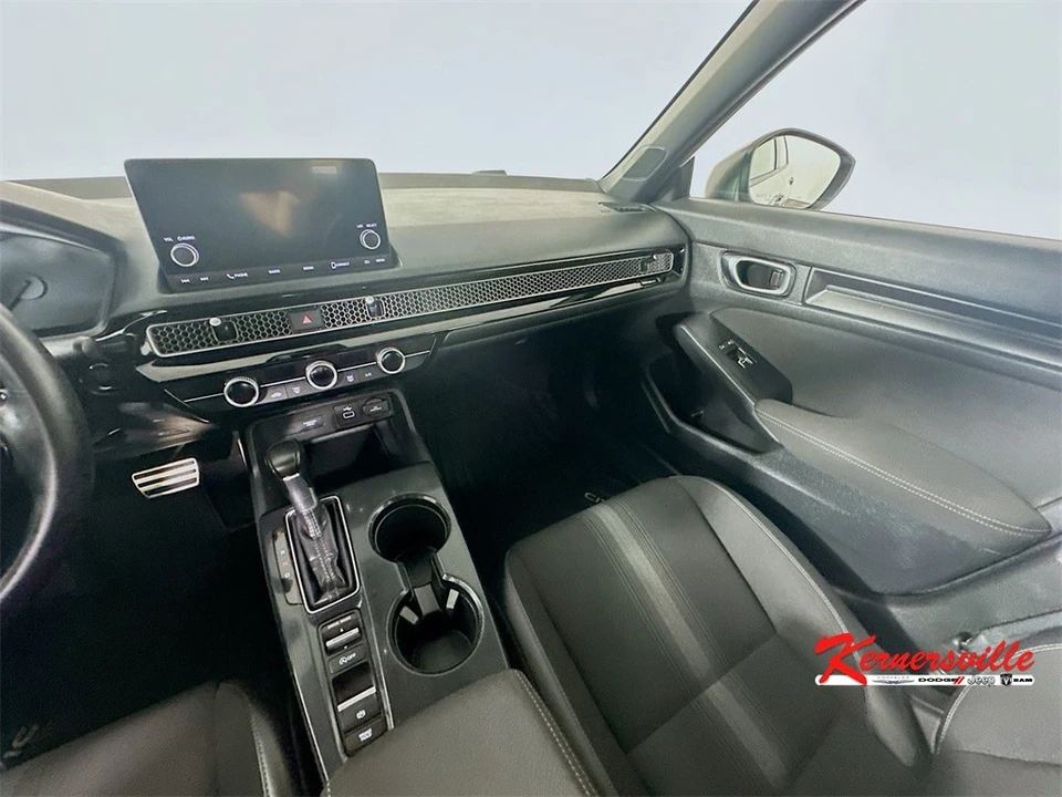 2022 Honda Civic 11th Gen - Image 11 of 21