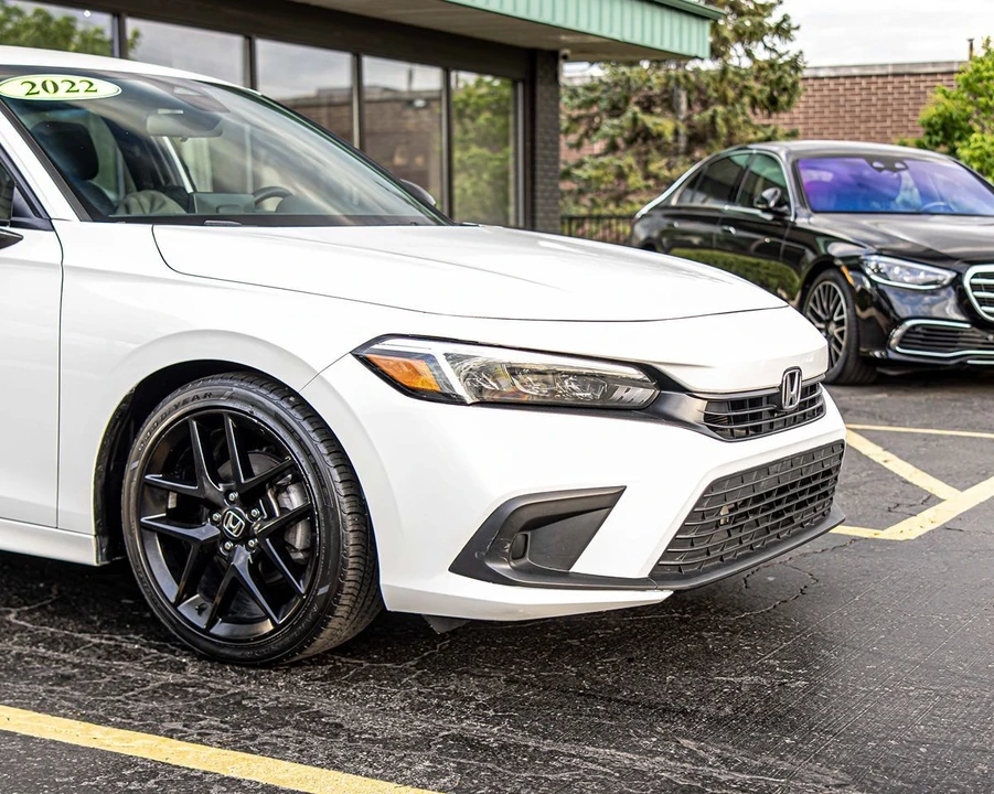2022 Honda Civic 11th Gen - Image 3 of 31