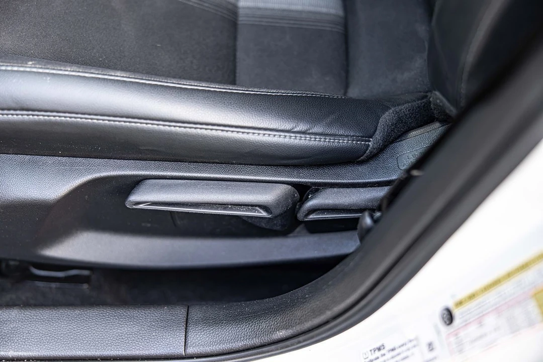 2022 Honda Civic 11th Gen - Image 21 of 31