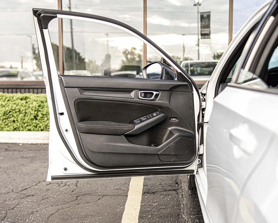 2022 Honda Civic 11th Gen - Image 30 of 31