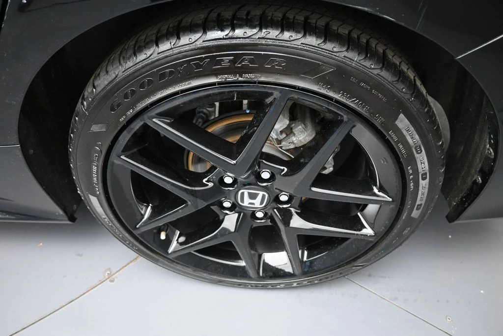 2022 Honda Civic 11th Gen - Image 15 of 31