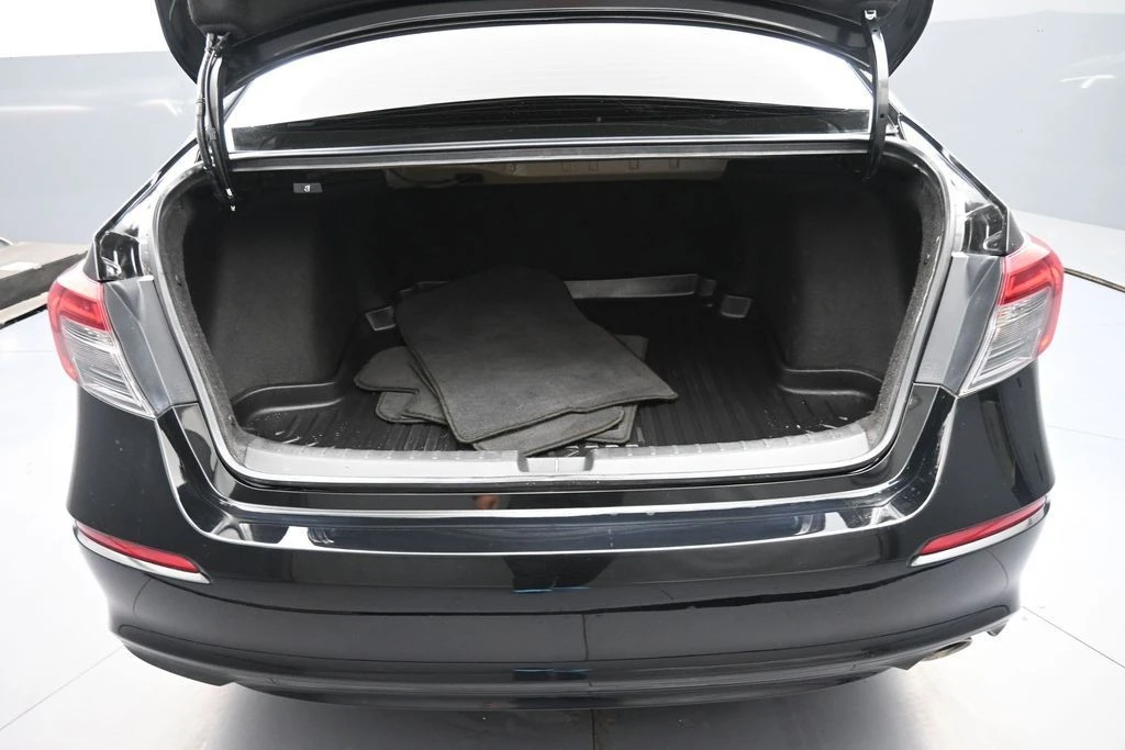2022 Honda Civic 11th Gen - Image 21 of 31
