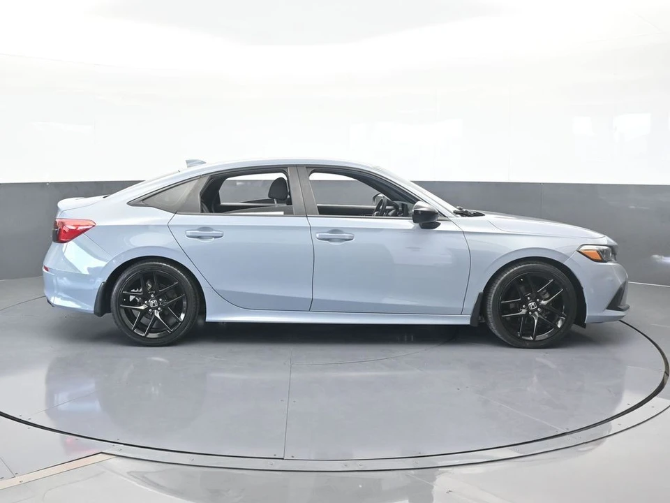 2022 Honda Civic 11th Gen - Image 7 of 12