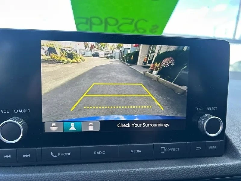 2022 Honda Civic 11th Gen - Image 10 of 12