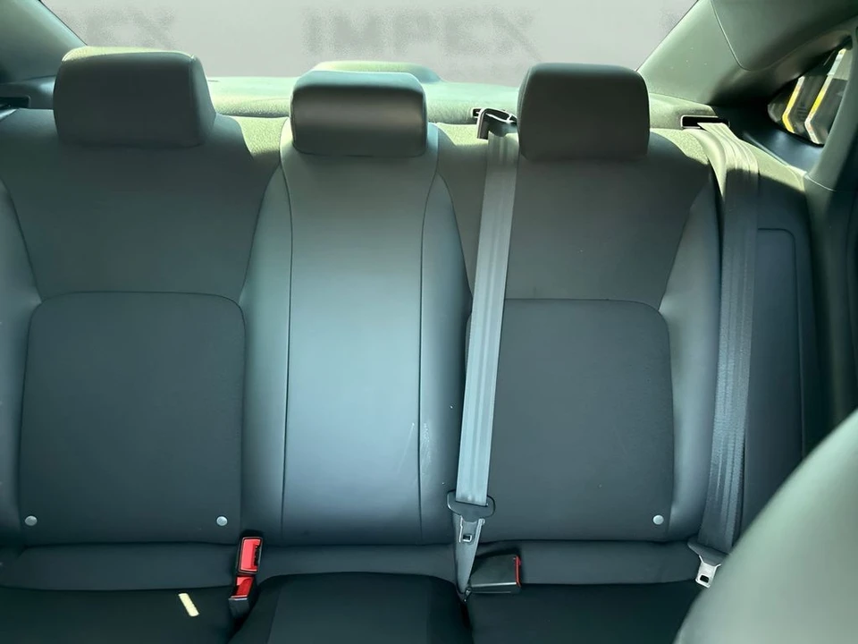 2022 Honda Civic 11th Gen - Image 10 of 31