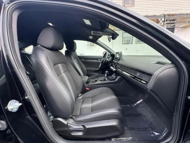 2022 Honda Civic 11th Gen - Image 10 of 12