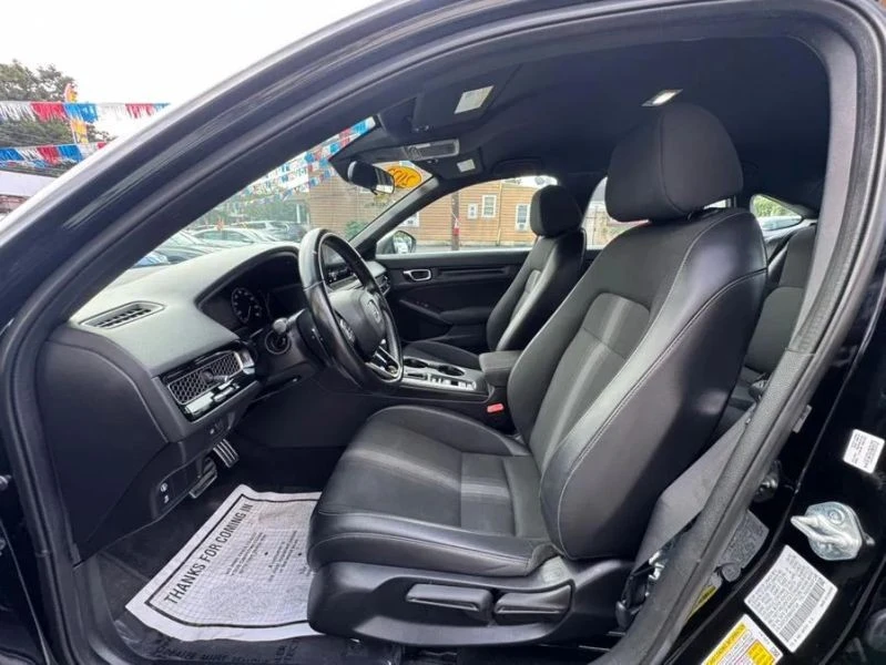 2022 Honda Civic 11th Gen - Image 9 of 12