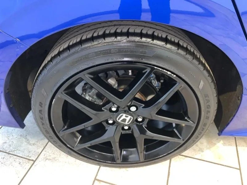 2022 Honda Civic 11th Gen - Image 8 of 12