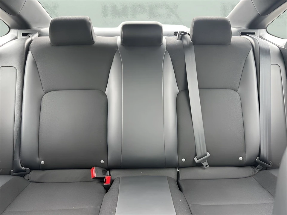 2022 Honda Civic 11th Gen - Image 10 of 12