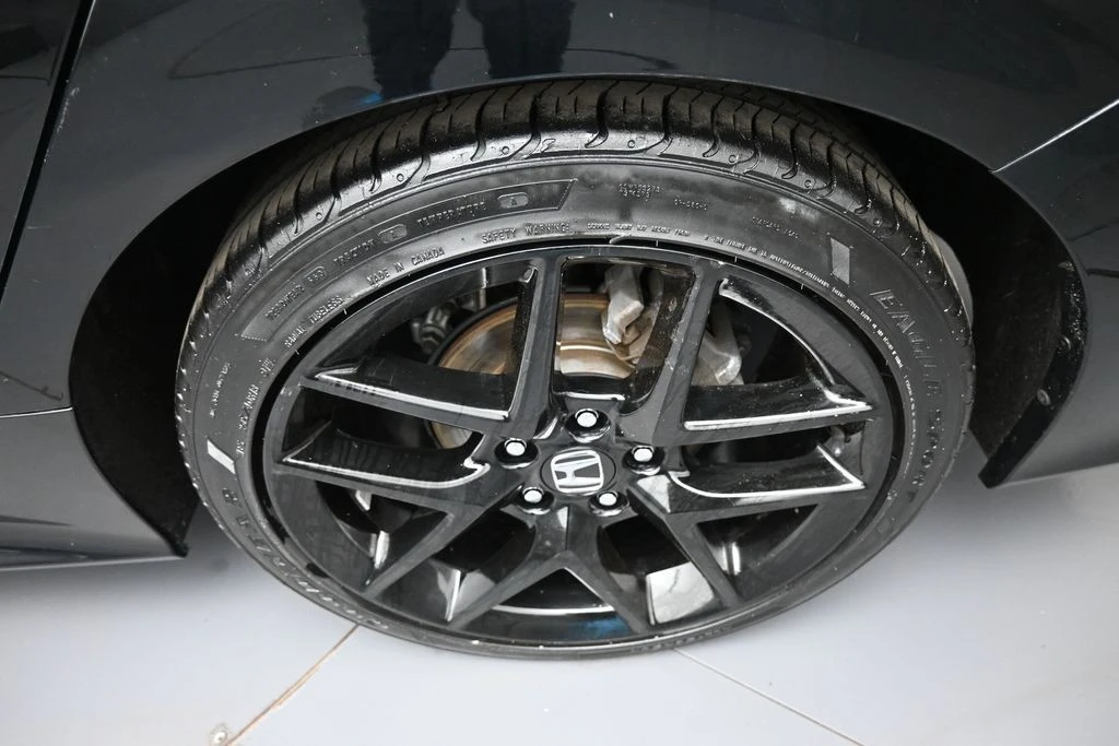 2022 Honda Civic 11th Gen - Image 15 of 31