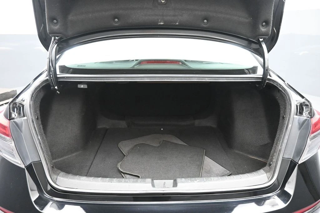 2022 Honda Civic 11th Gen - Image 21 of 31