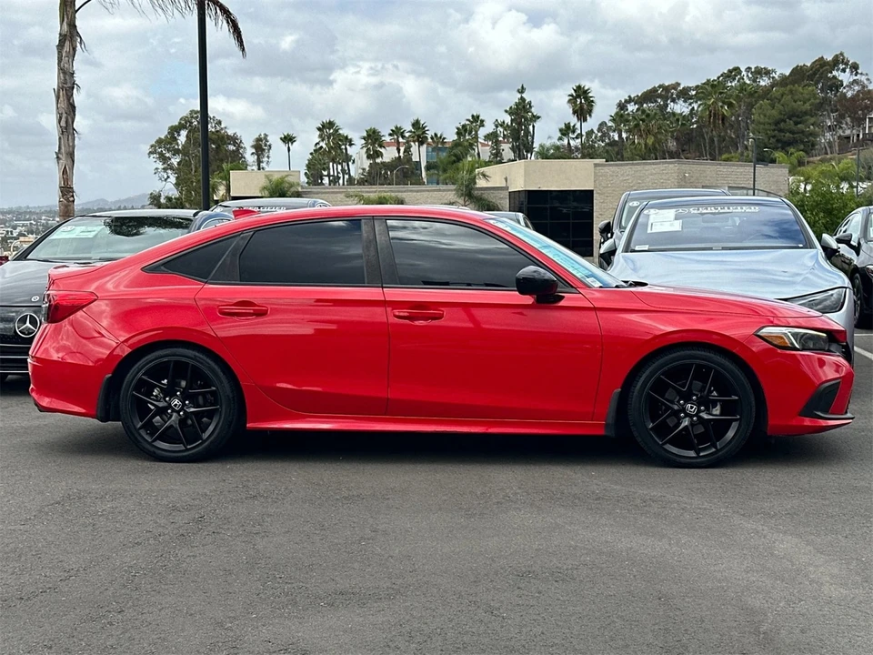 2022 Honda Civic 11th Gen - Image 2 of 12