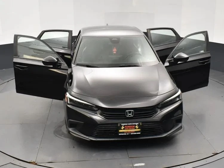 2022 Honda Civic 11th Gen - Image 10 of 12