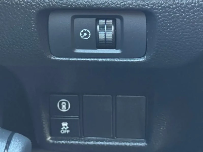 2022 Honda Civic 11th Gen - Image 8 of 12