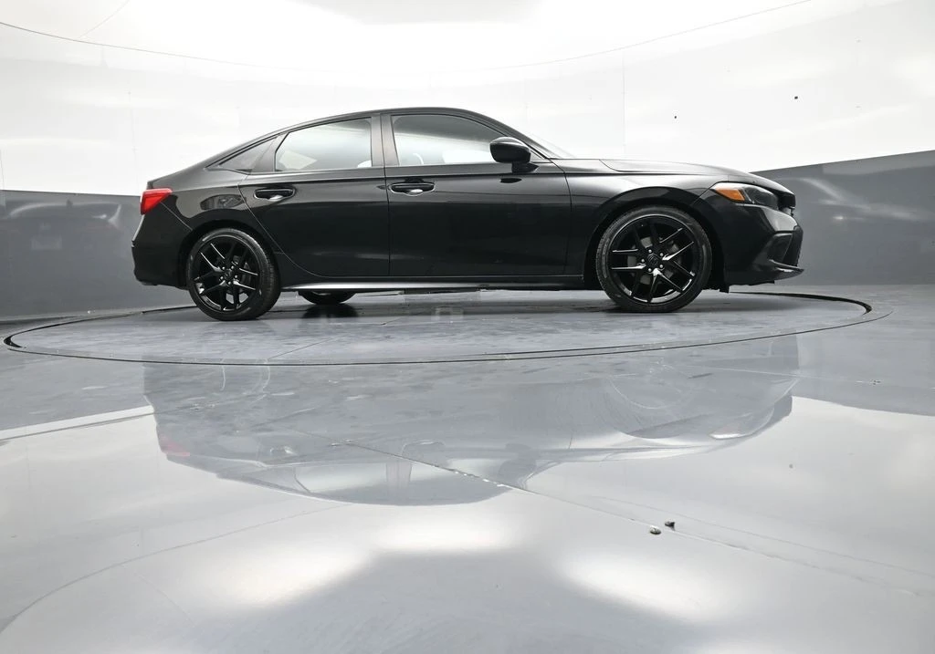 2022 Honda Civic 11th Gen - Image 27 of 31