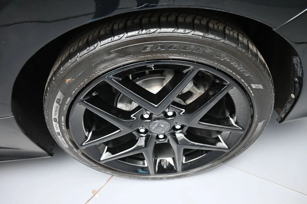 2022 Honda Civic 11th Gen - Image 13 of 31