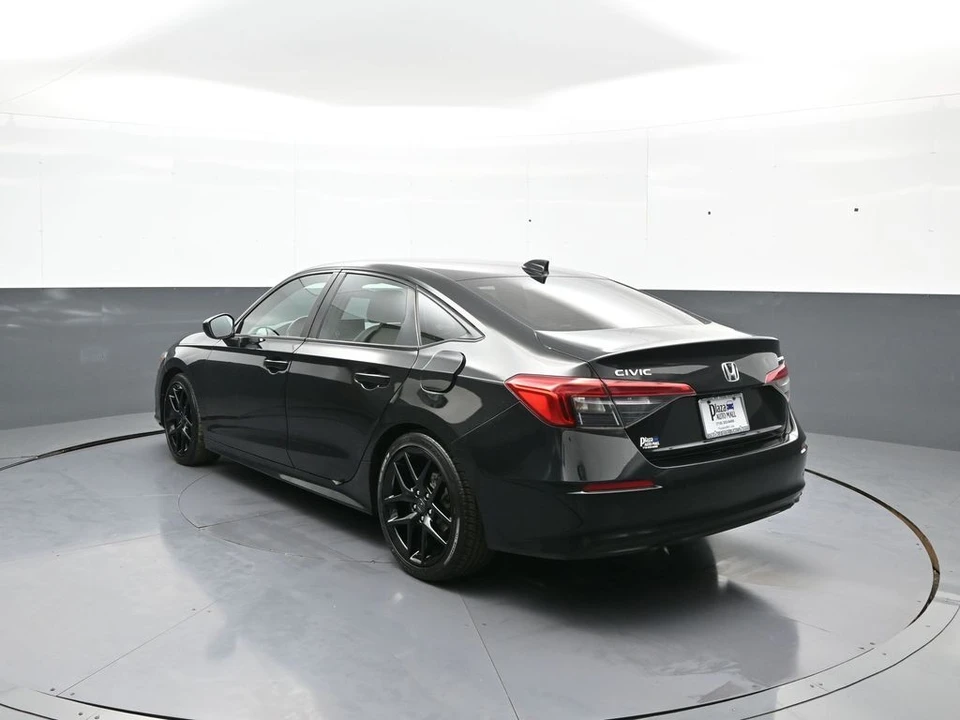 2022 Honda Civic 11th Gen - Image 8 of 31