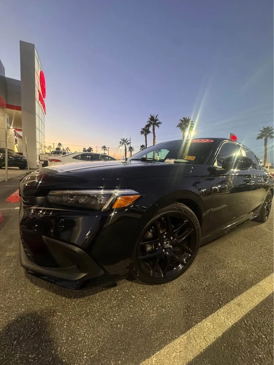 2022 Honda Civic 11th Gen - Image 2 of 6