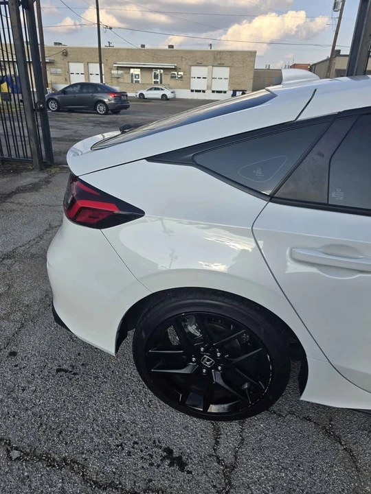 2022 Honda Civic 11th Gen - Image 8 of 8