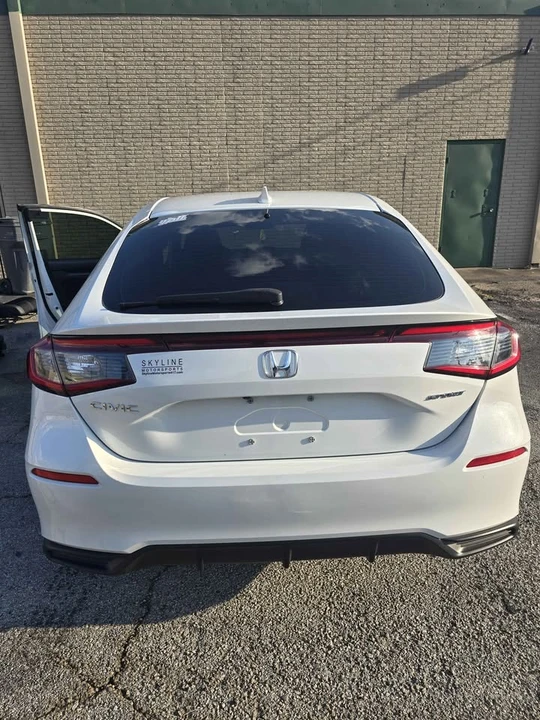 2022 Honda Civic 11th Gen - Image 2 of 8