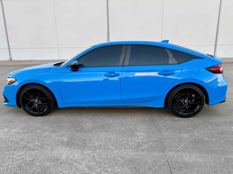 2022 Honda Civic 11th Gen - Image 12 of 13