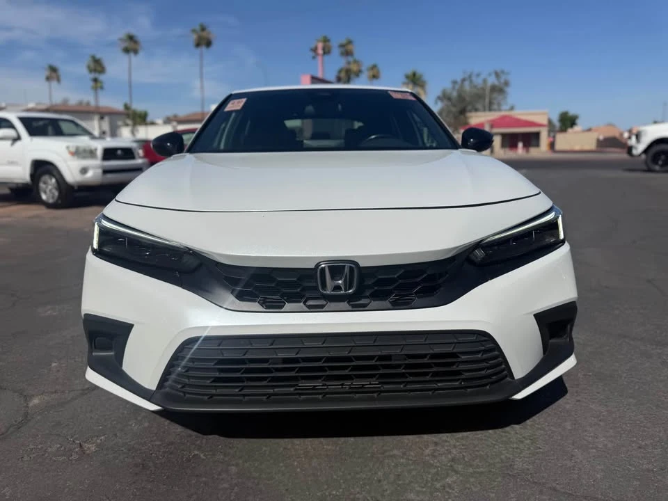 2022 Honda Civic 11th Gen - Image 8 of 15
