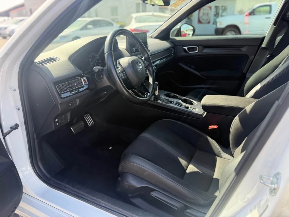 2022 Honda Civic 11th Gen - Image 10 of 15