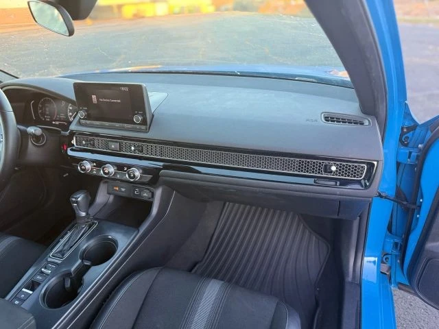 2022 Honda Civic 11th Gen - Image 12 of 15