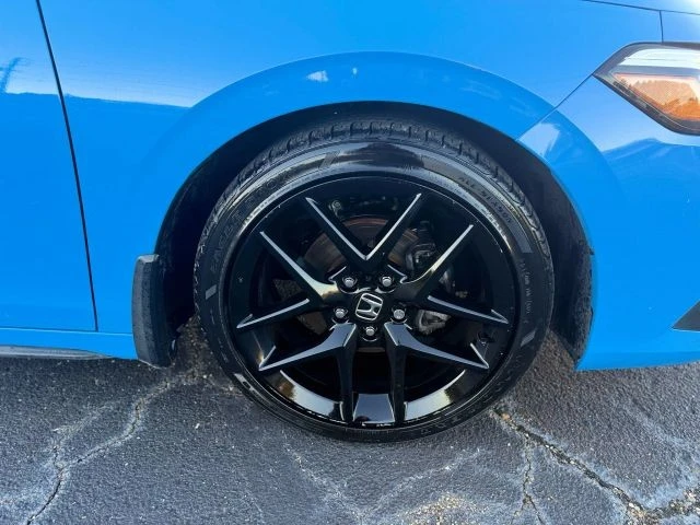 2022 Honda Civic 11th Gen - Image 9 of 15