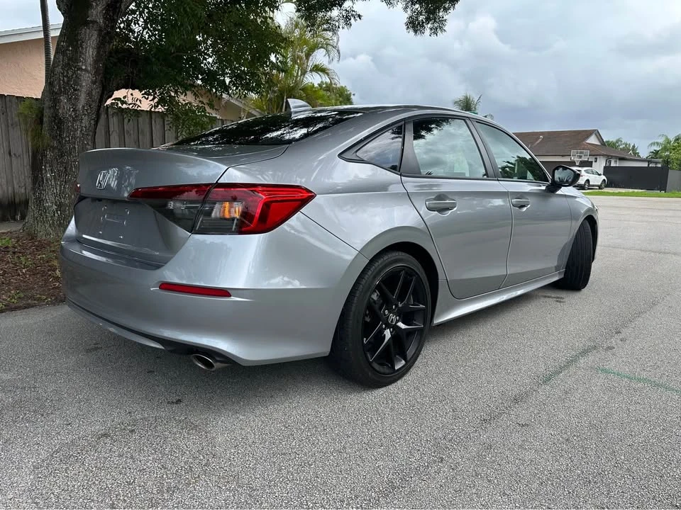 2022 Honda Civic 11th Gen - Image 3 of 13