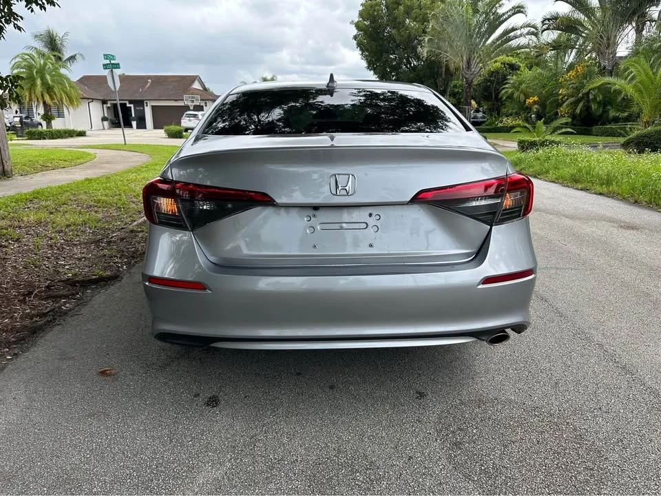 2022 Honda Civic 11th Gen - Image 4 of 13