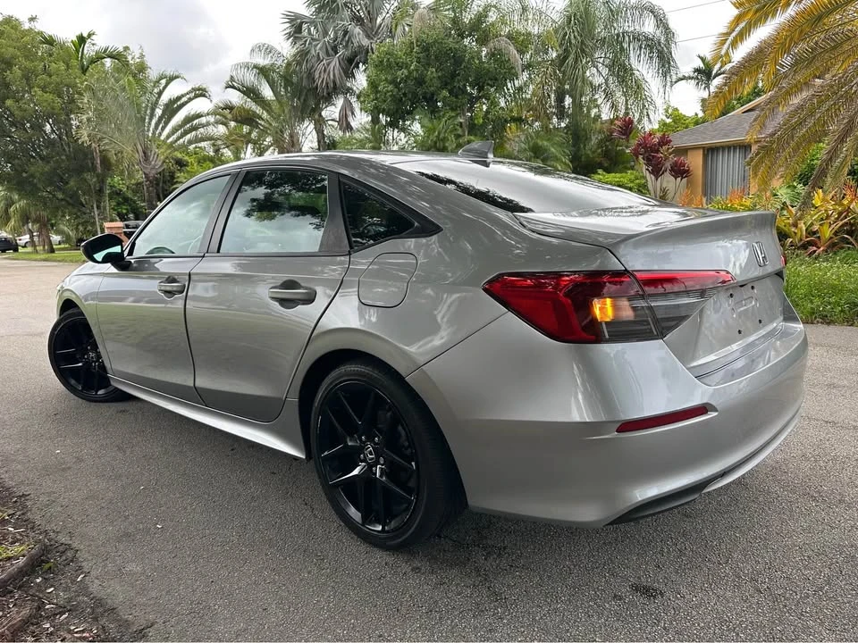 2022 Honda Civic 11th Gen - Image 5 of 13