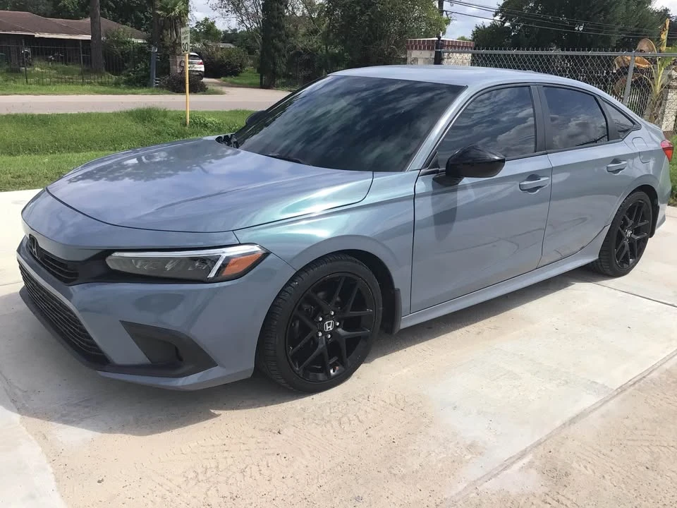 2022 Honda Civic 11th Gen - Image 2 of 16