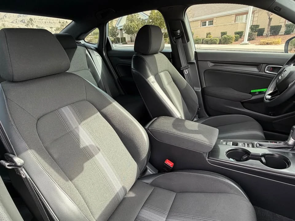2022 Honda Civic 11th Gen - Image 12 of 15