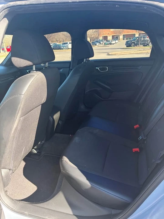 2022 Honda Civic 11th Gen - Image 10 of 16