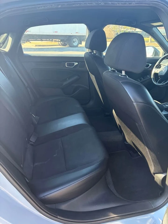 2022 Honda Civic 11th Gen - Image 11 of 16
