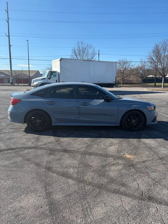 2022 Honda Civic 11th Gen - Image 2 of 16
