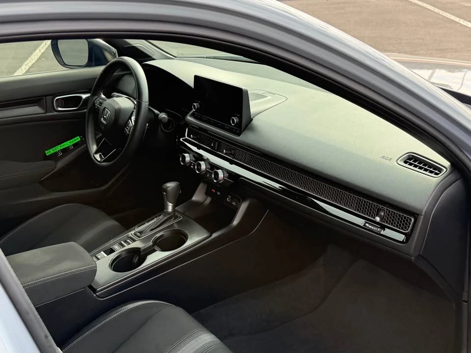 2022 Honda Civic 11th Gen - Image 9 of 15