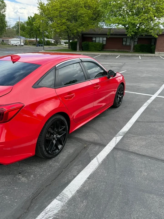 2022 Honda Civic 11th Gen - Image 5 of 10