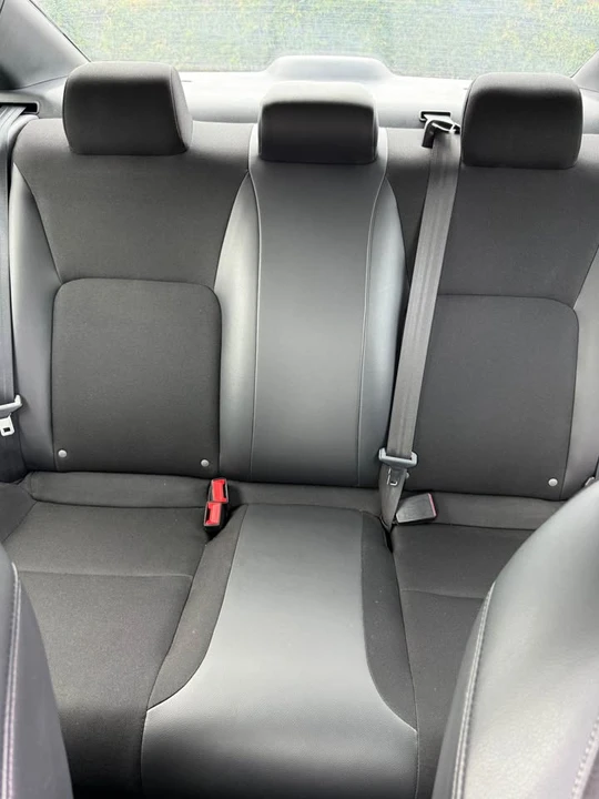 2022 Honda Civic 11th Gen - Image 8 of 10